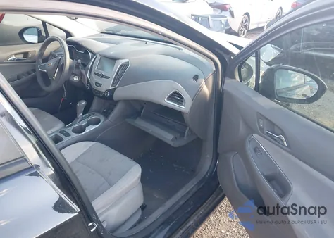 2018 Chevrolet Cruze Ls Auto z USA, uszkodzony, nr VIN 1G1BC5SM4J7200801